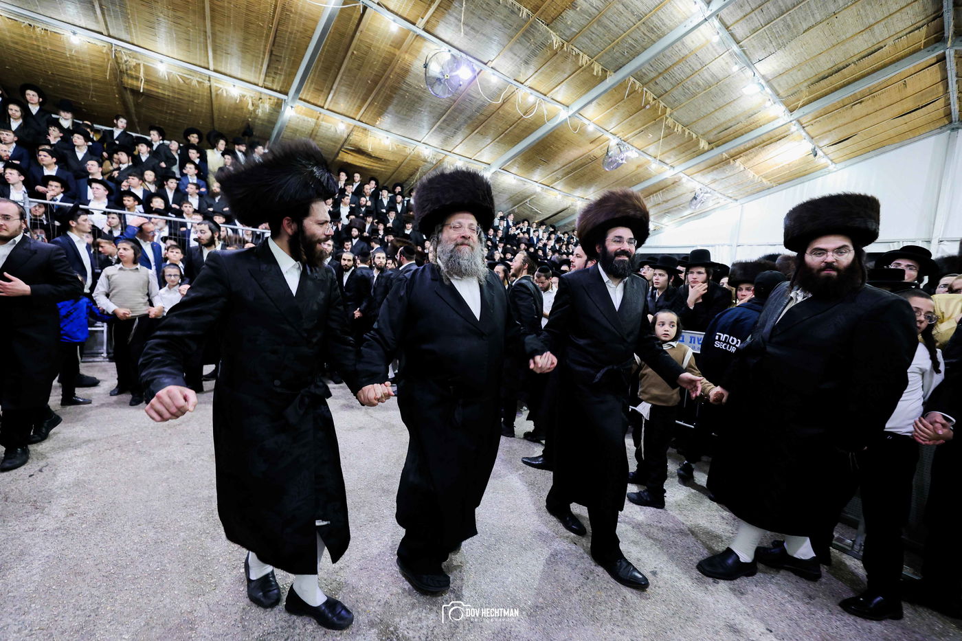 שמחת בית השואבה בישיבת אורייתא 