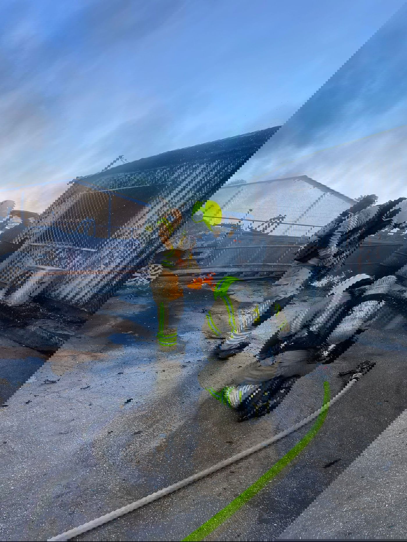 25 שיגורים לנהריה, גבר נפצע קשה | בפעם החמישית היום - חיל האוויר יירט כטב"מ