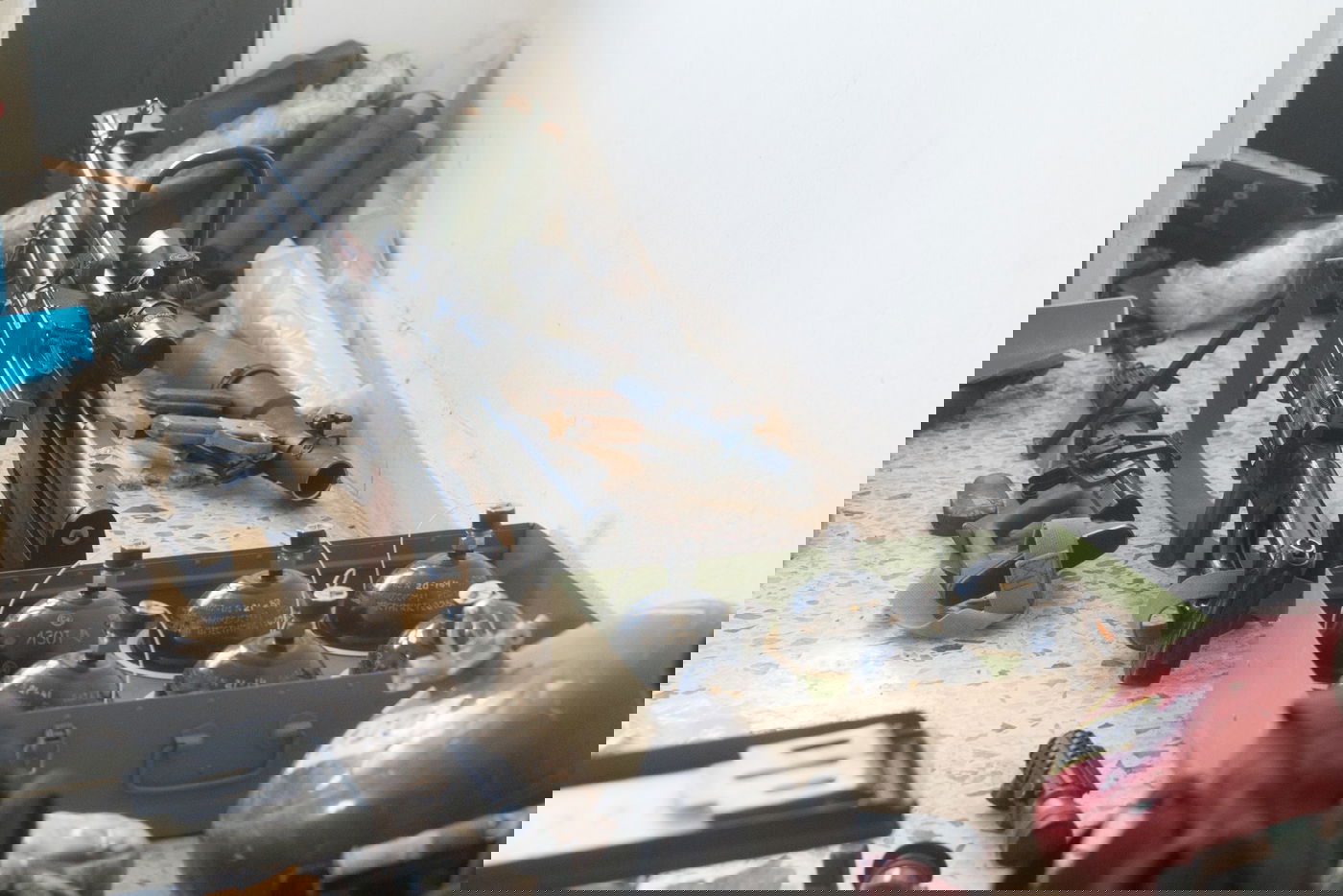 תיעוד ענק מלבנון: צה"ל החרים 11 משאיות עמוסות אמל"ח