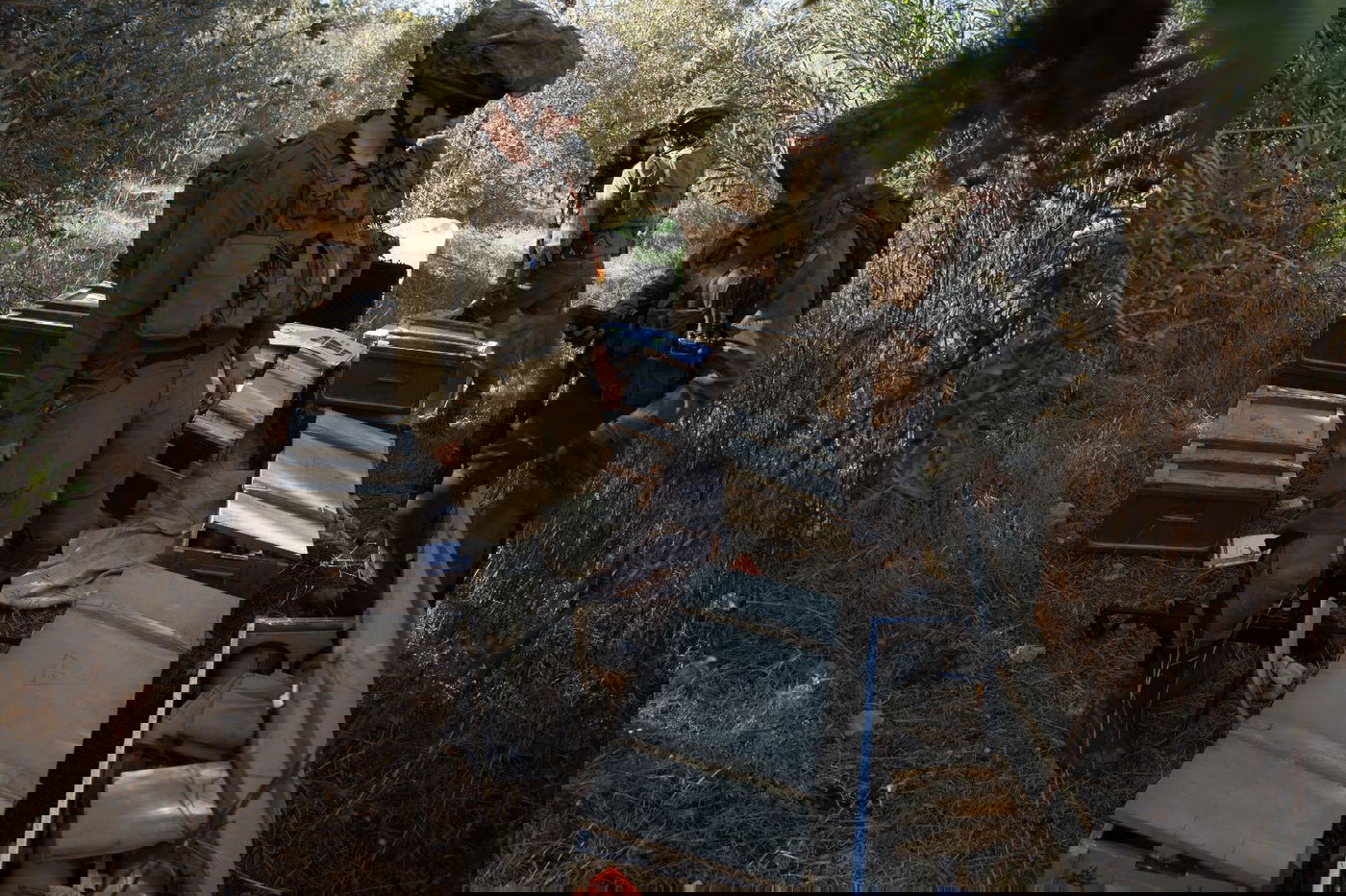 תיעוד ענק מלבנון: צה"ל החרים 11 משאיות עמוסות אמל"ח