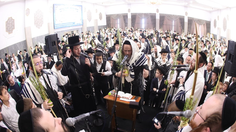 ברכת כהנים בהיכל ישיבת טשכנוב