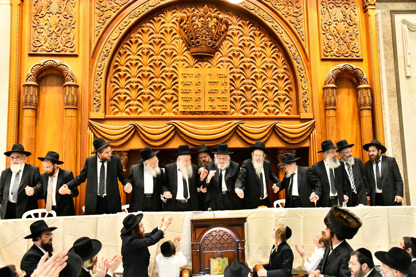 נעילת החג בפוניבז'