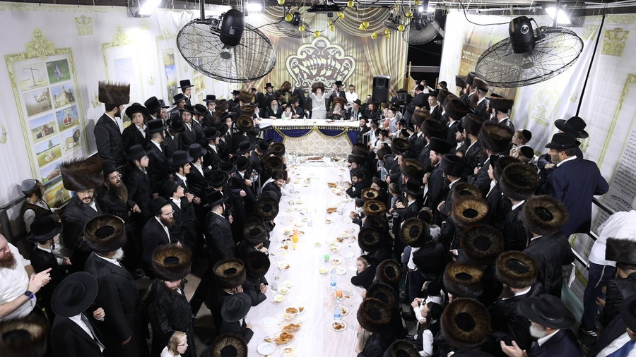 שמחת בית השואבה בחצה"ק טרבישאן 