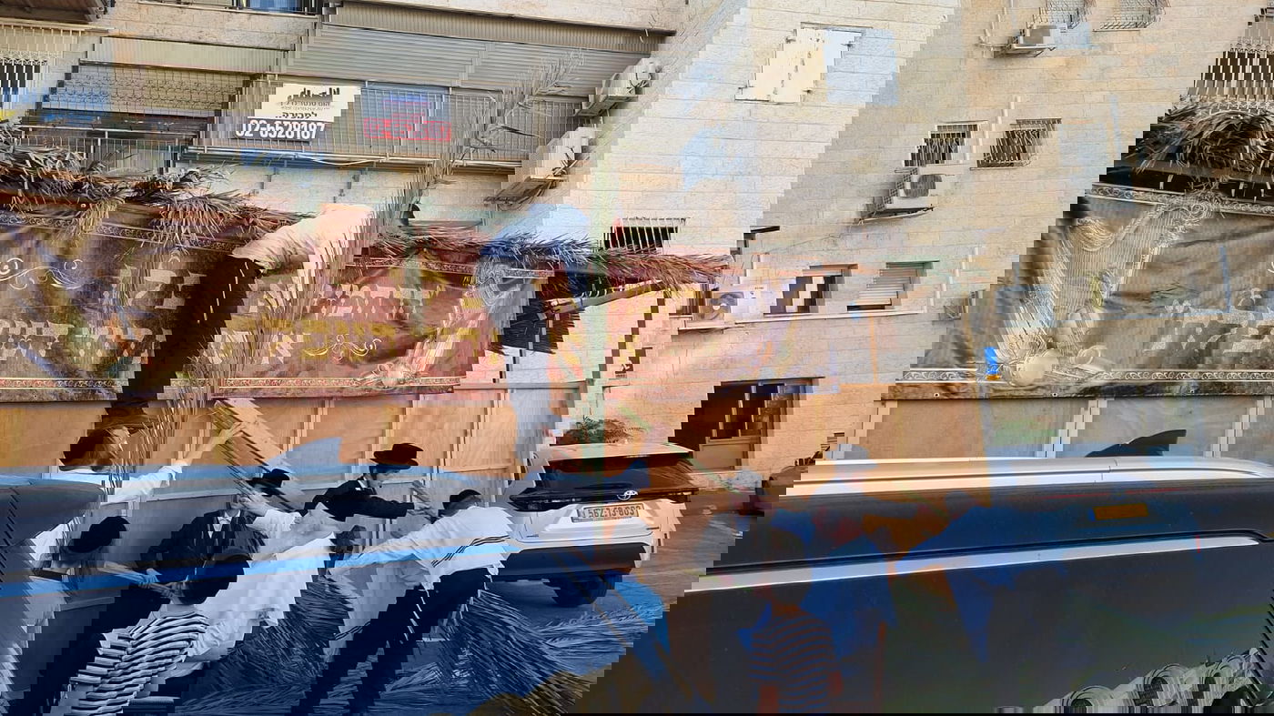 סוכות תשפ"ה במחיצת הגר"מ שטרנבוך