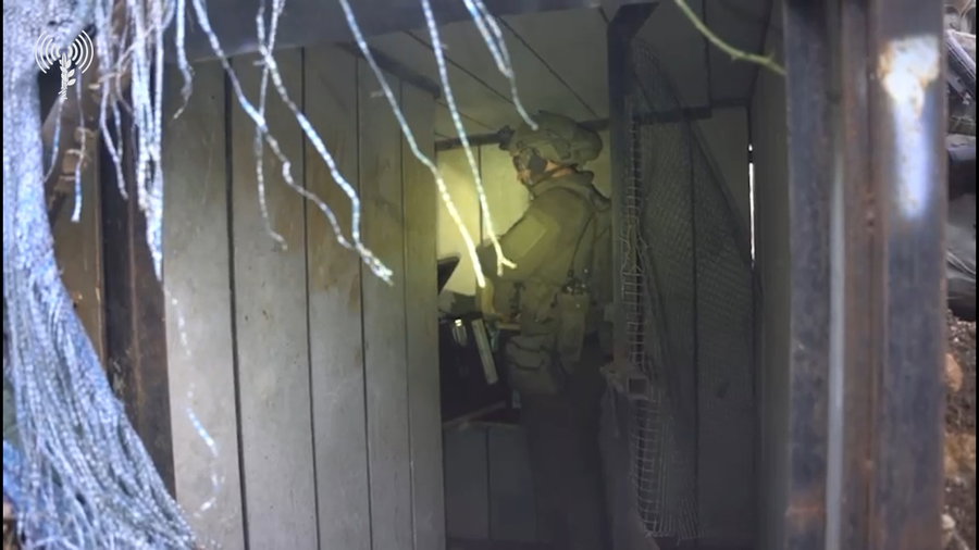 יעוד של מחסן אמצעי הלחימה התת-קרקעי שאותר