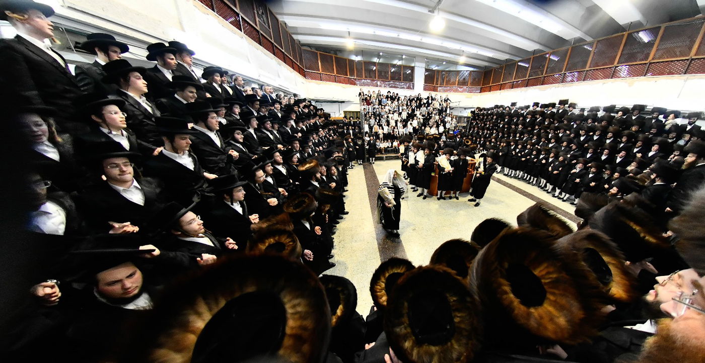 הקפות שניות בחצה"ק סאטמר ב"ב 