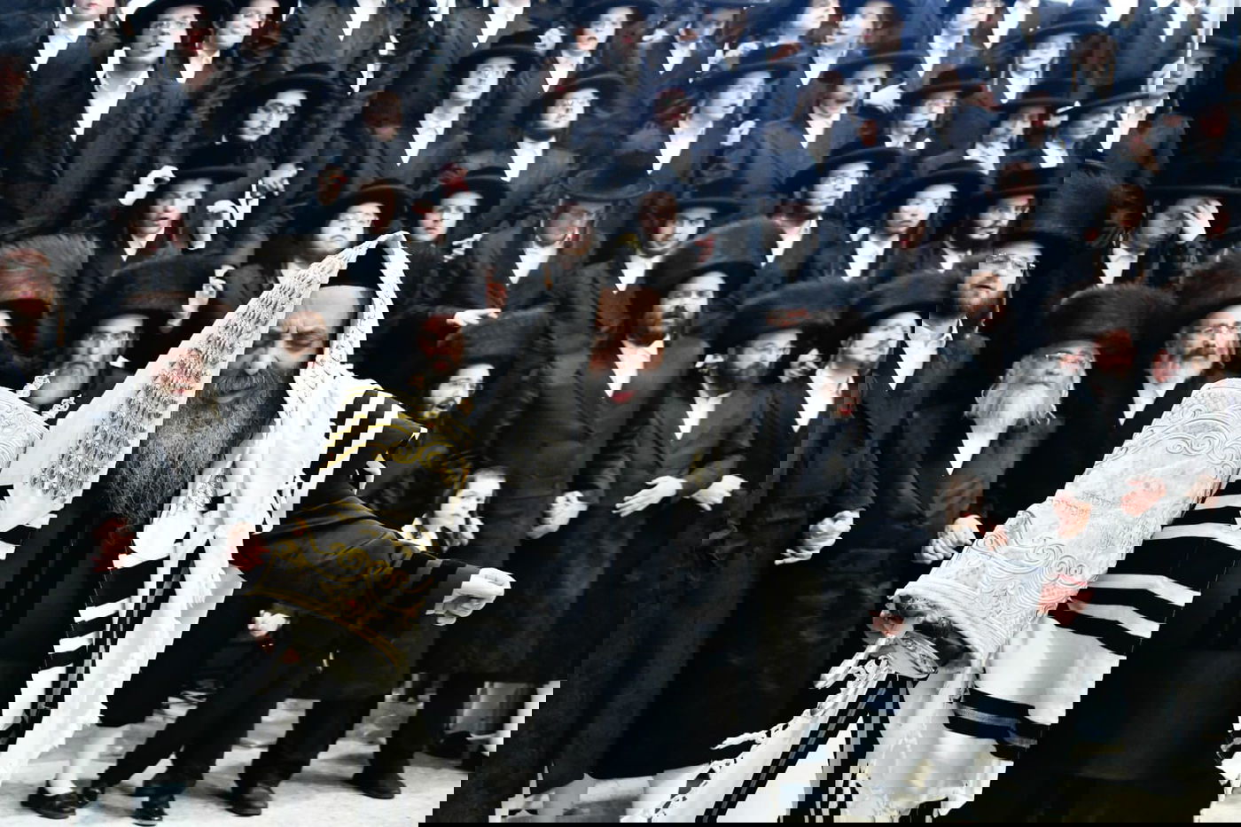 הקפות שניות בחצה"ק סאטמר ב"ב 