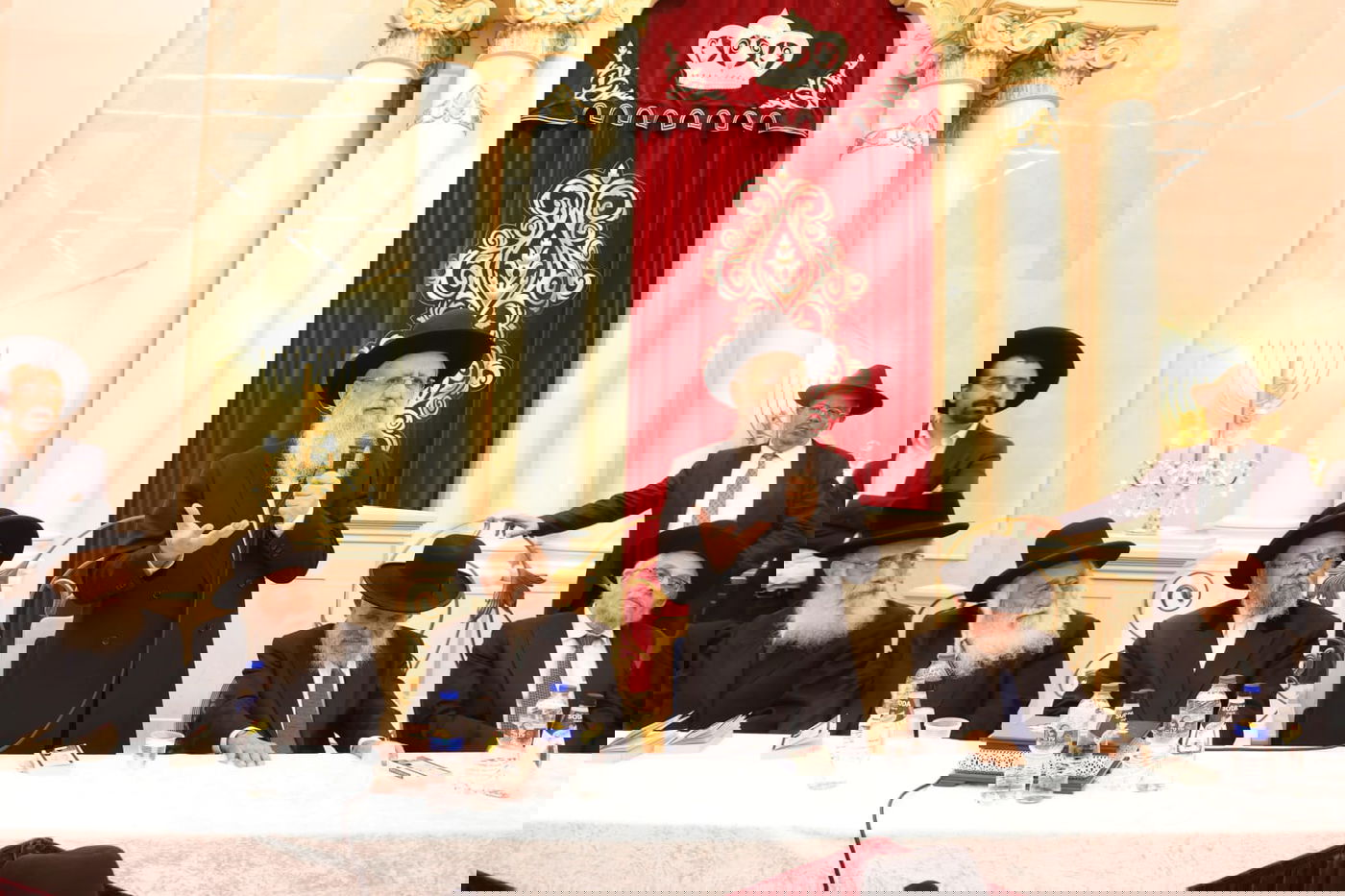 הקבלת פני רבו בראש העין 