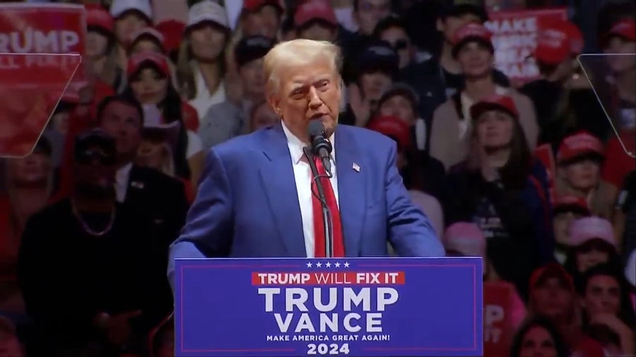 טראמפ בנאומו, אמש 