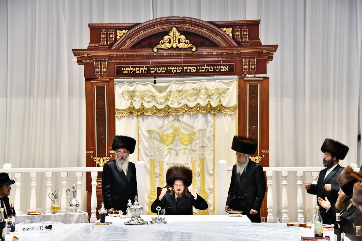 נעילת החג בחצה"ק סאדיגורה 