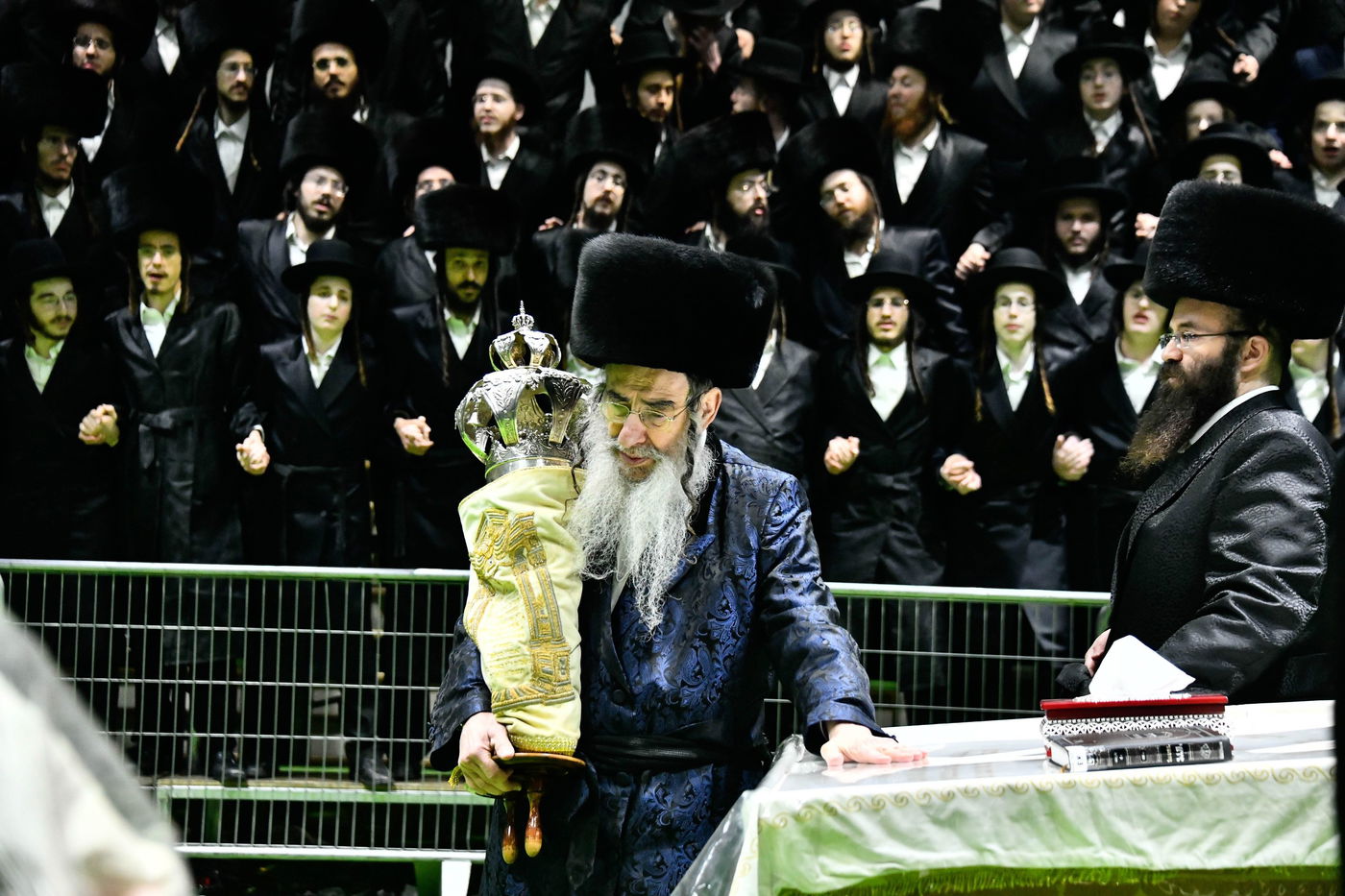 הקפות שניות בחצה"ק אלכסנדר 