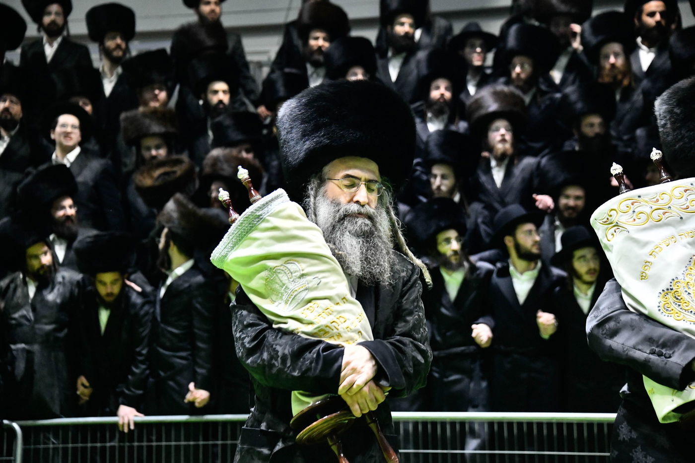 הקפות שניות בחצה"ק אלכסנדר 