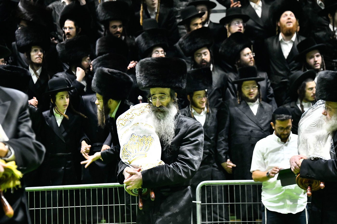 הקפות שניות בחצה"ק אלכסנדר 