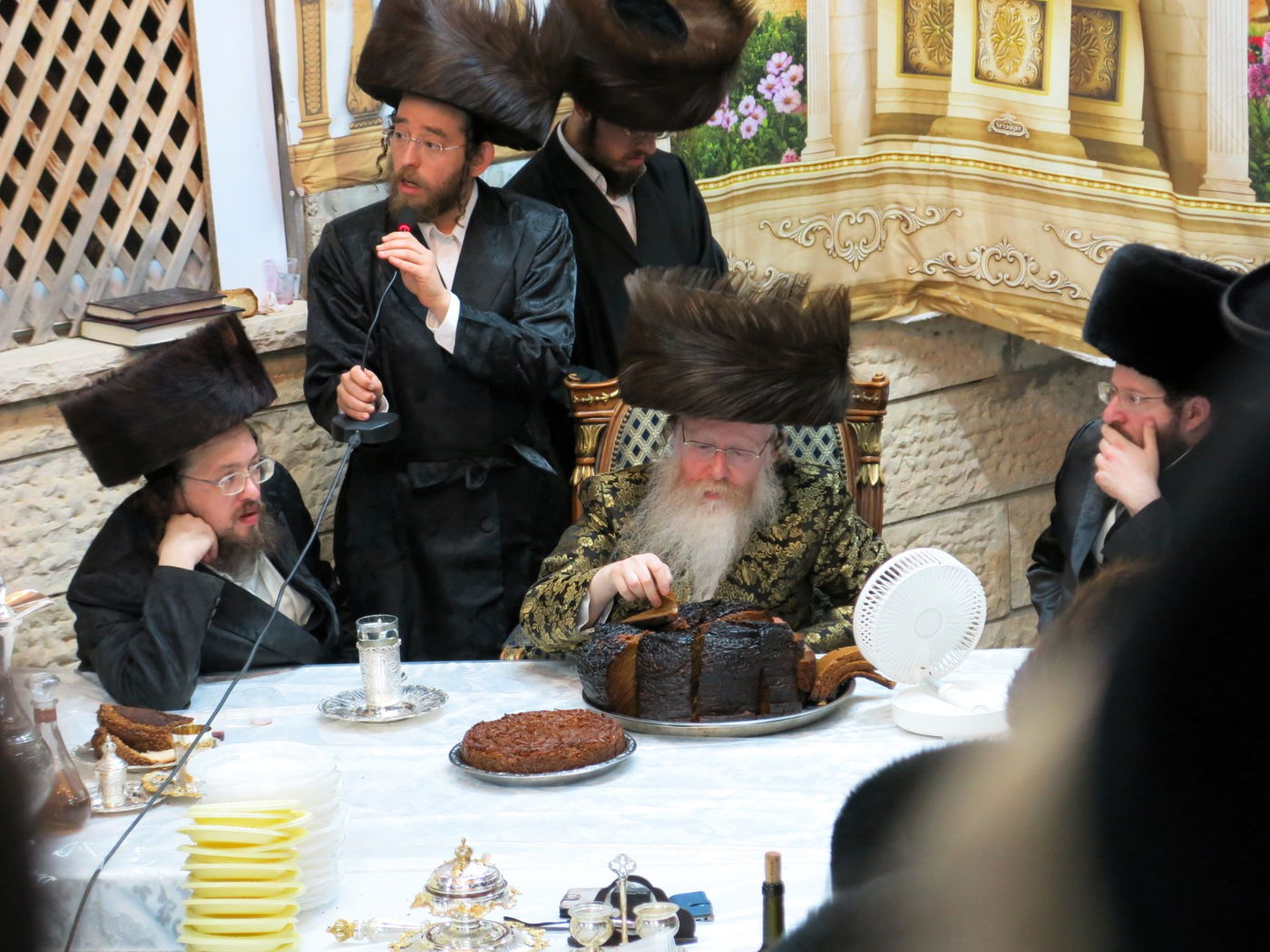 חג הסוכות בחצה"ק קרעטשניף קרית גת