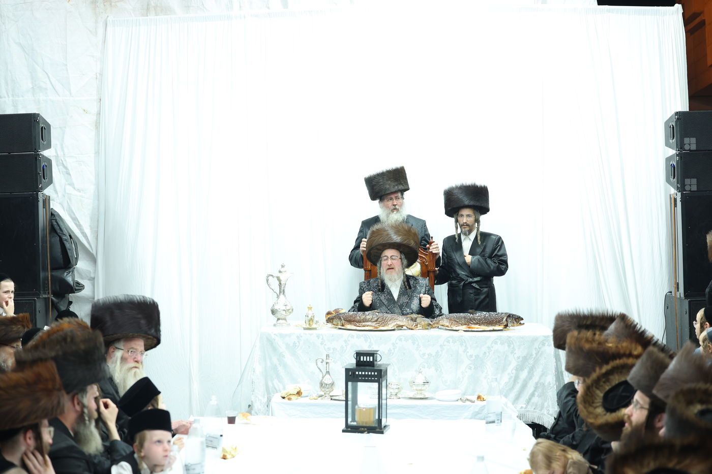 חג הסוכות ושמחת תורה בחצה"ק ביאלה ב"ב 