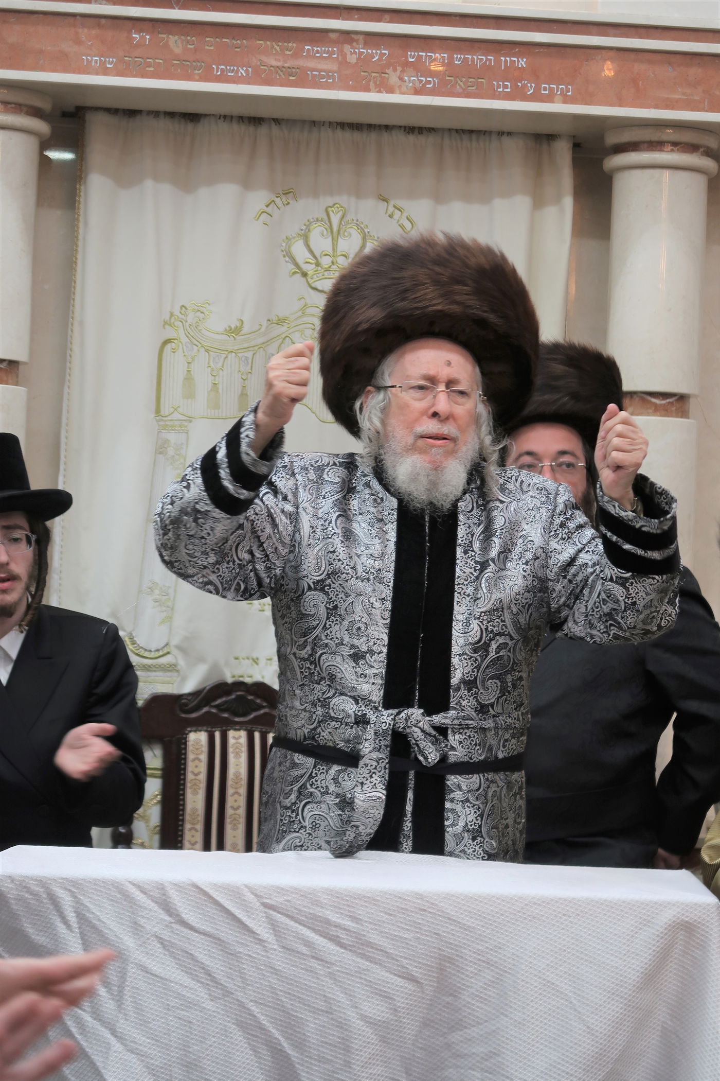 הקפות שניות בחצה"ק סטרופקוב 