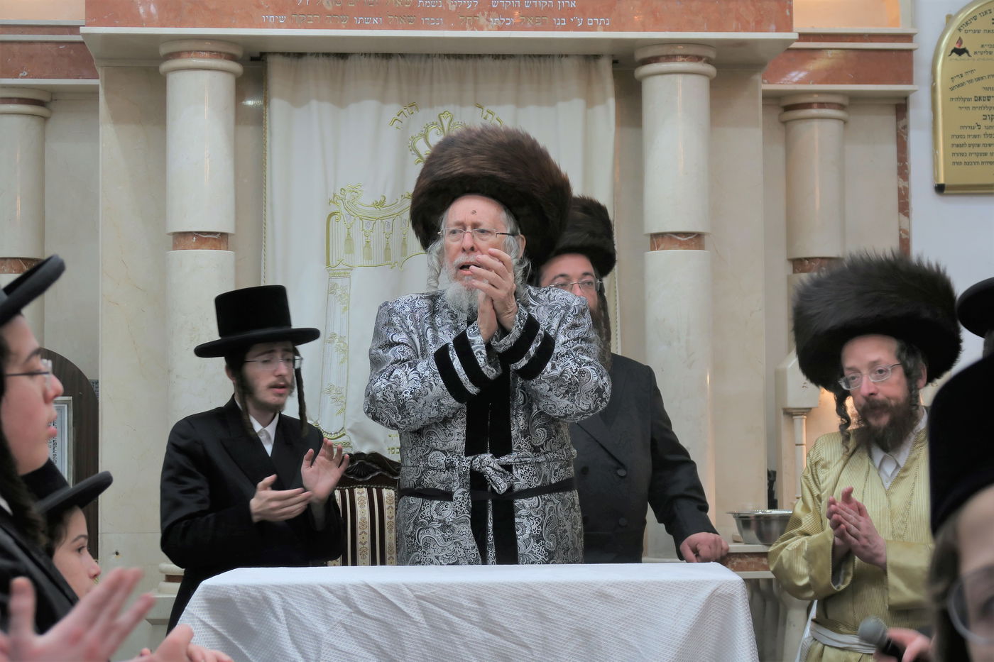 הקפות שניות בחצה"ק סטרופקוב 