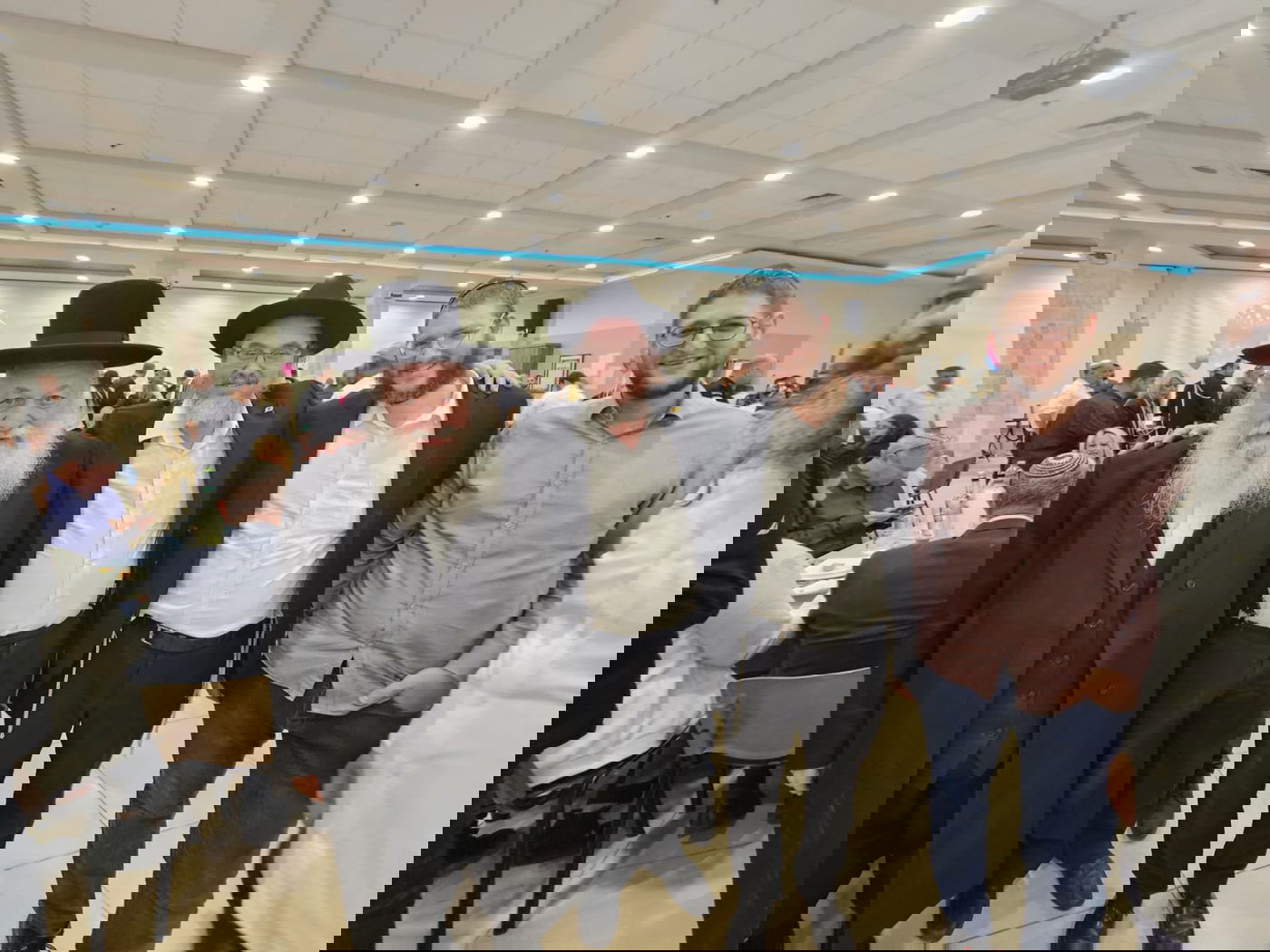 השר איתמר בן גביר חגג בת מצווה לבתו | צפו בגלריה