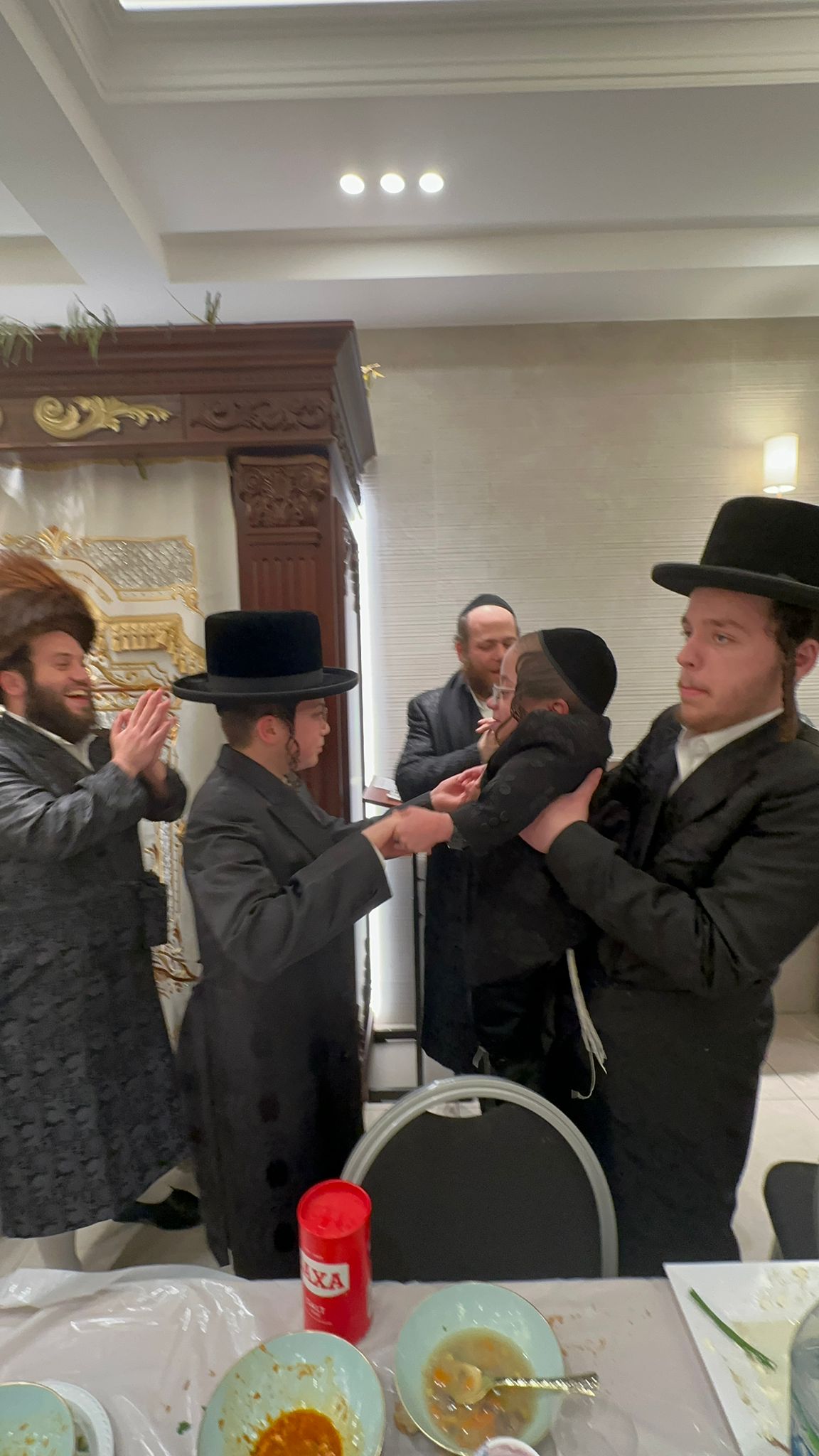 חיזקי טורנהיים בלונדון