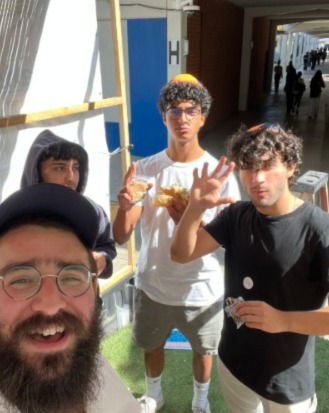 תופעה: כך מתמודדים נערים יהודים בעולם עם האנטישמיות