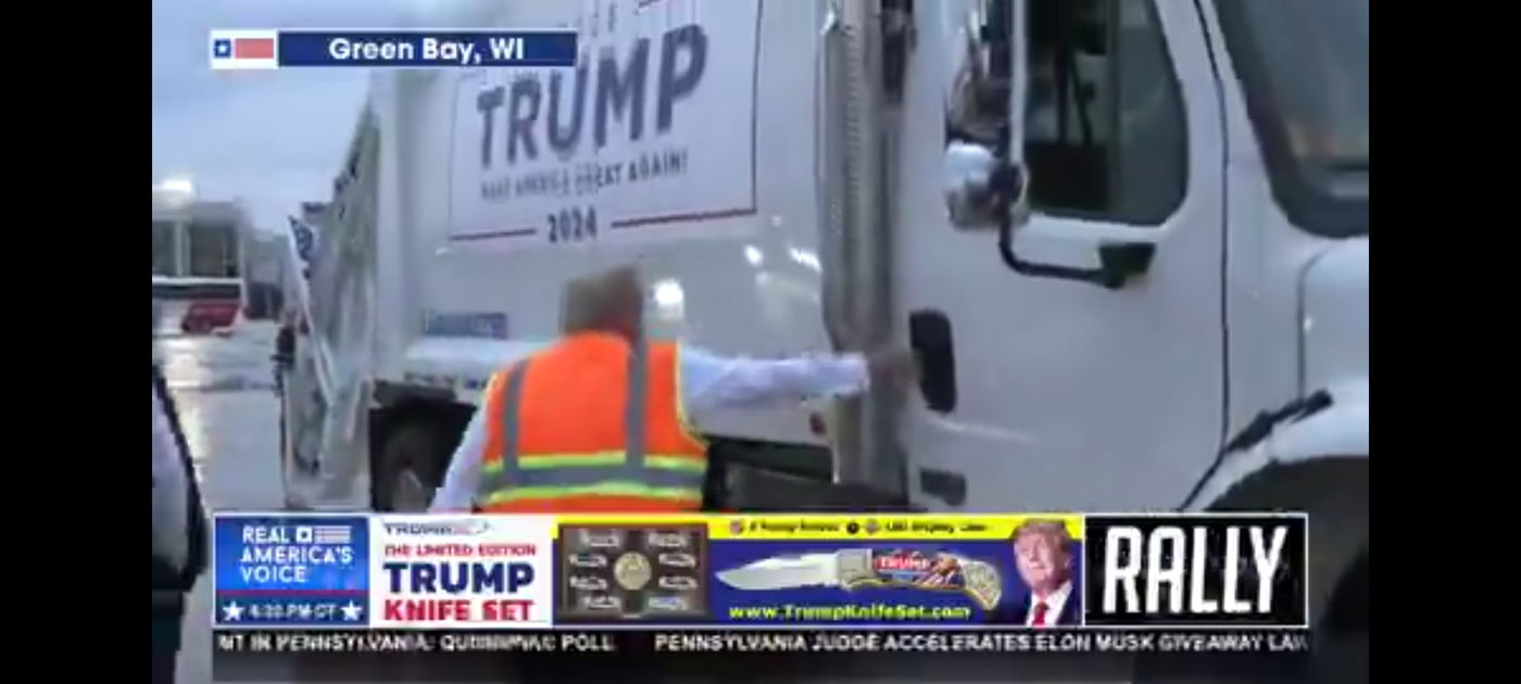 טראמפ התיישב במשאית זבל בבגדי עבודה: "זה לכבוד ביידן"