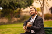 היוצר והמפיק שמלחין את התהילים: פרק ק'