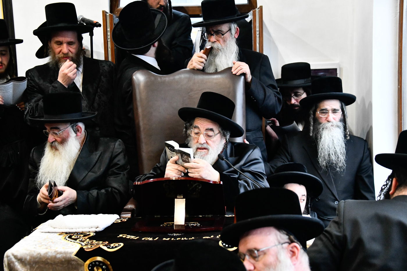 האדמו"ר מויז'ניץ במסע הקודש לאוקראיינה