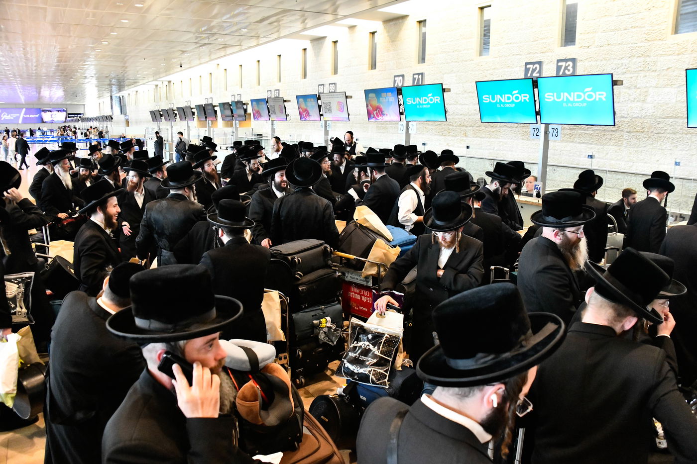 האדמו"ר מויז'ניץ במסע הקודש לאוקראיינה