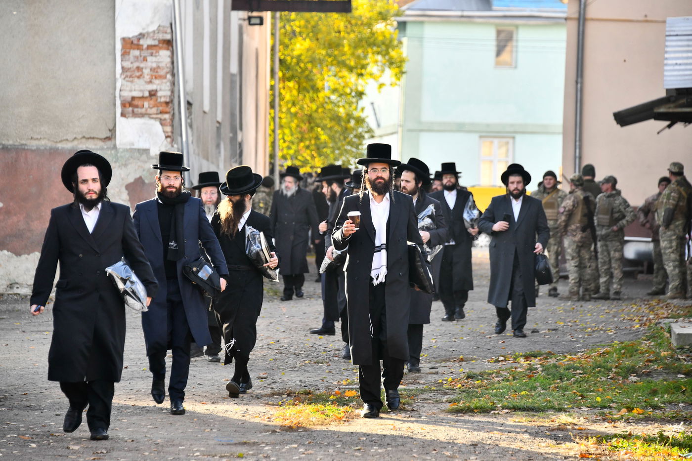 האדמו"ר מויז'ניץ במסע הקודש לאוקראיינה