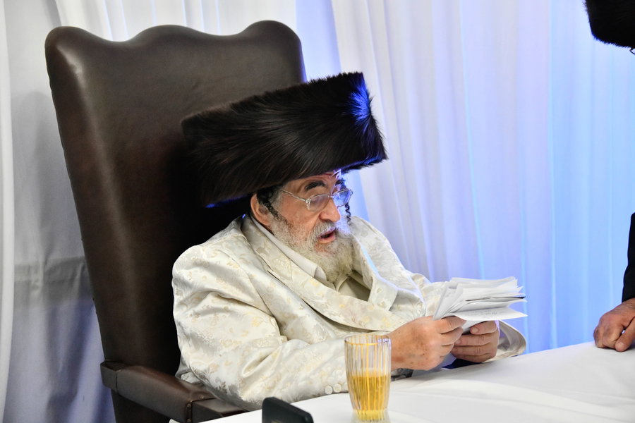 האדמו"ר מויז'ניץ