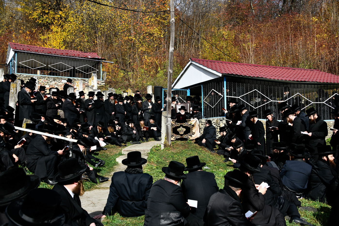 האדמו"ר מויז'ניץ במסע הקודש לאוקראיינה