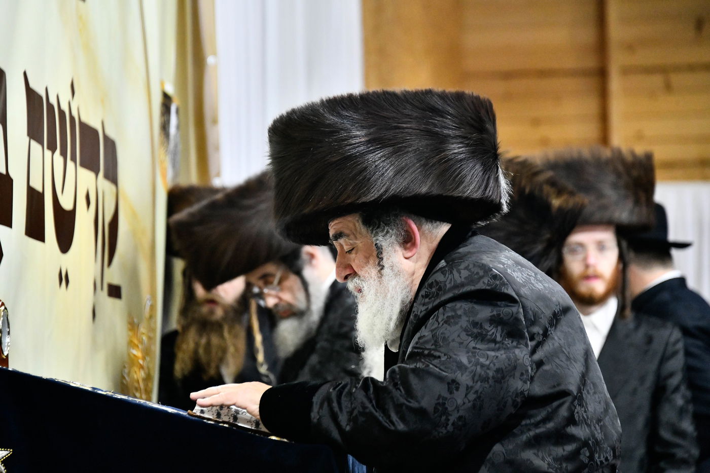 האדמו"ר מויז'ניץ במסע הקודש לאוקראיינה