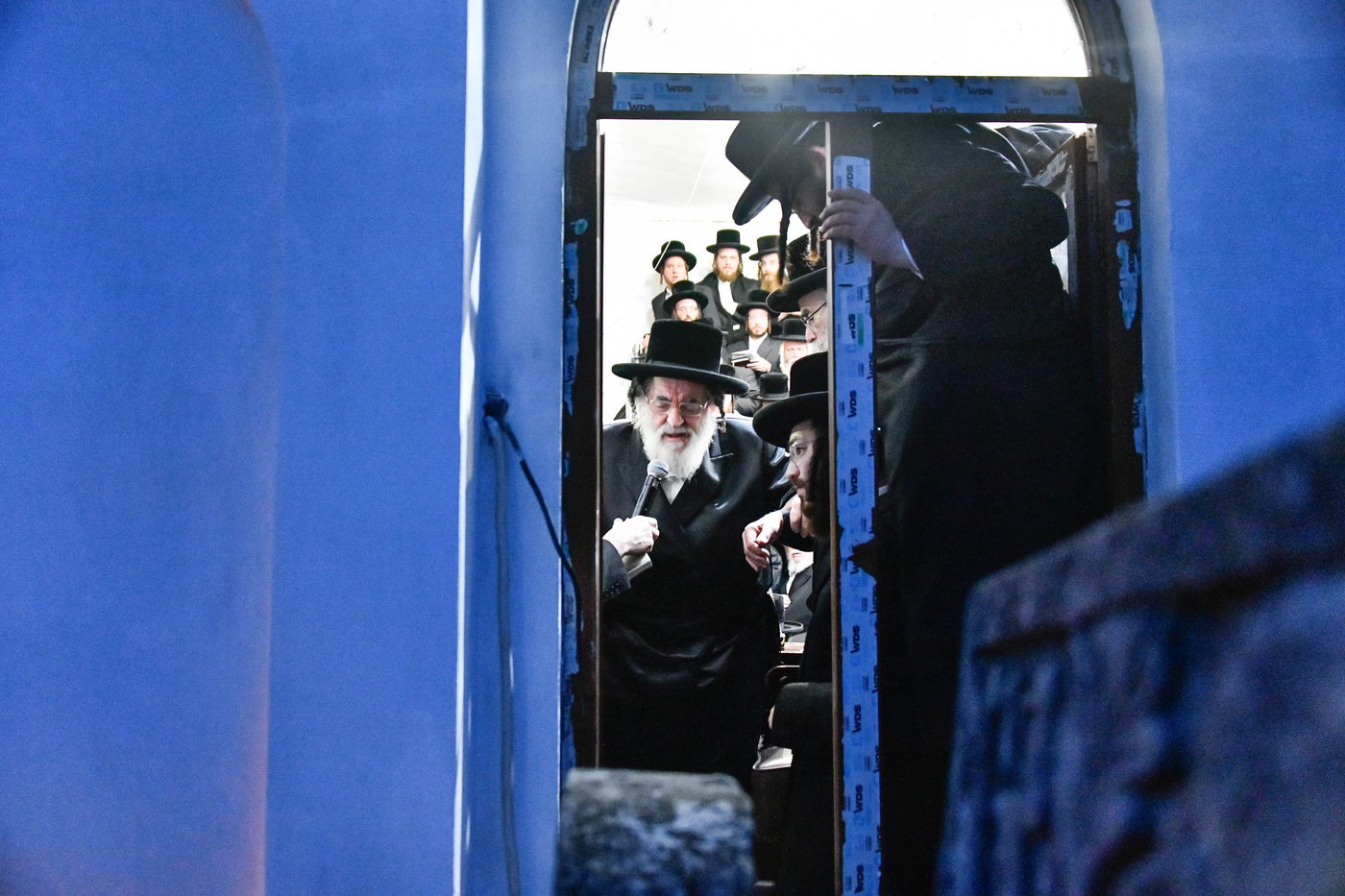 האדמו"ר מויז'ניץ במסע הקודש לאוקראיינה