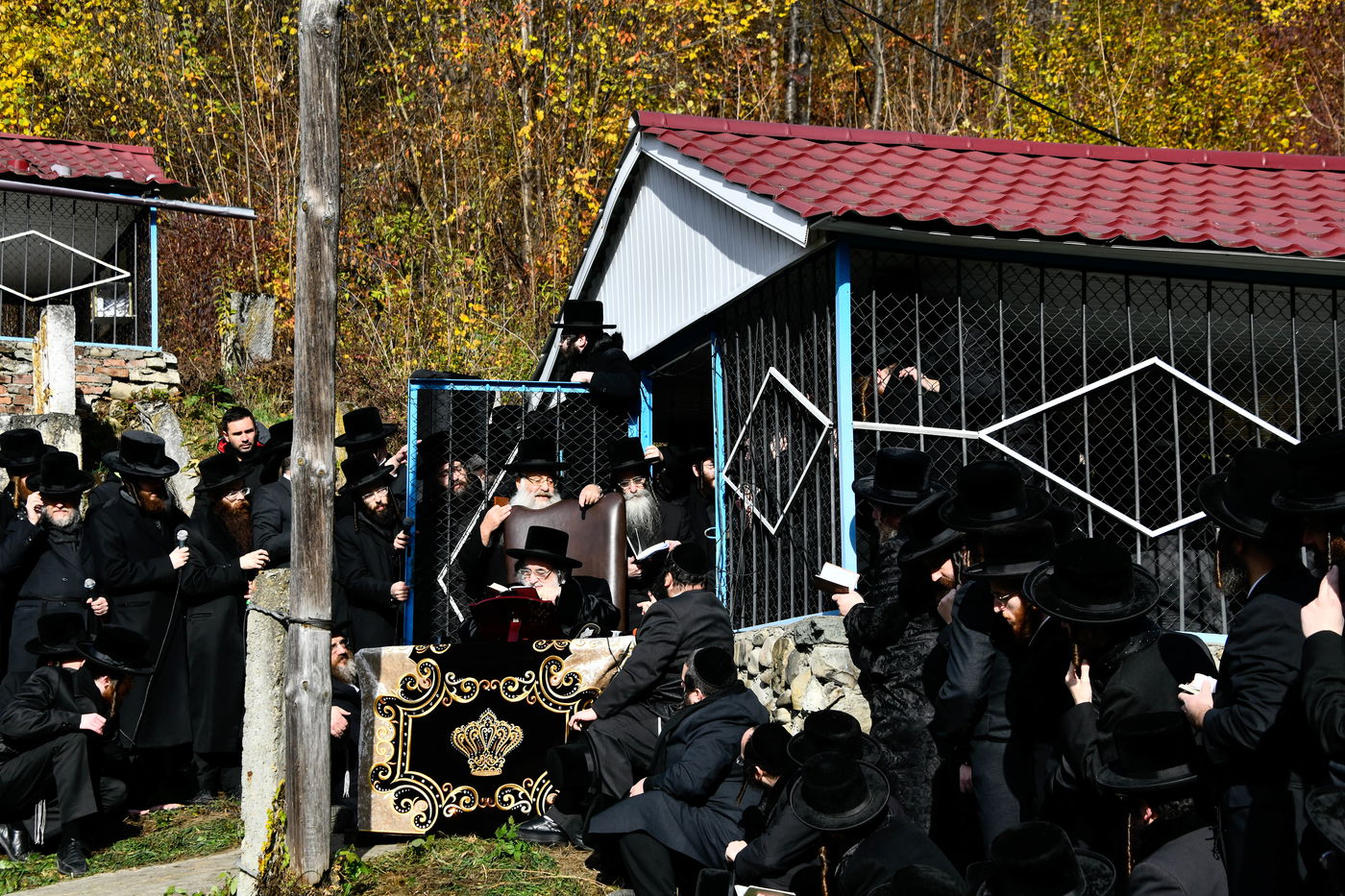 האדמו"ר מויז'ניץ במסע הקודש לאוקראיינה