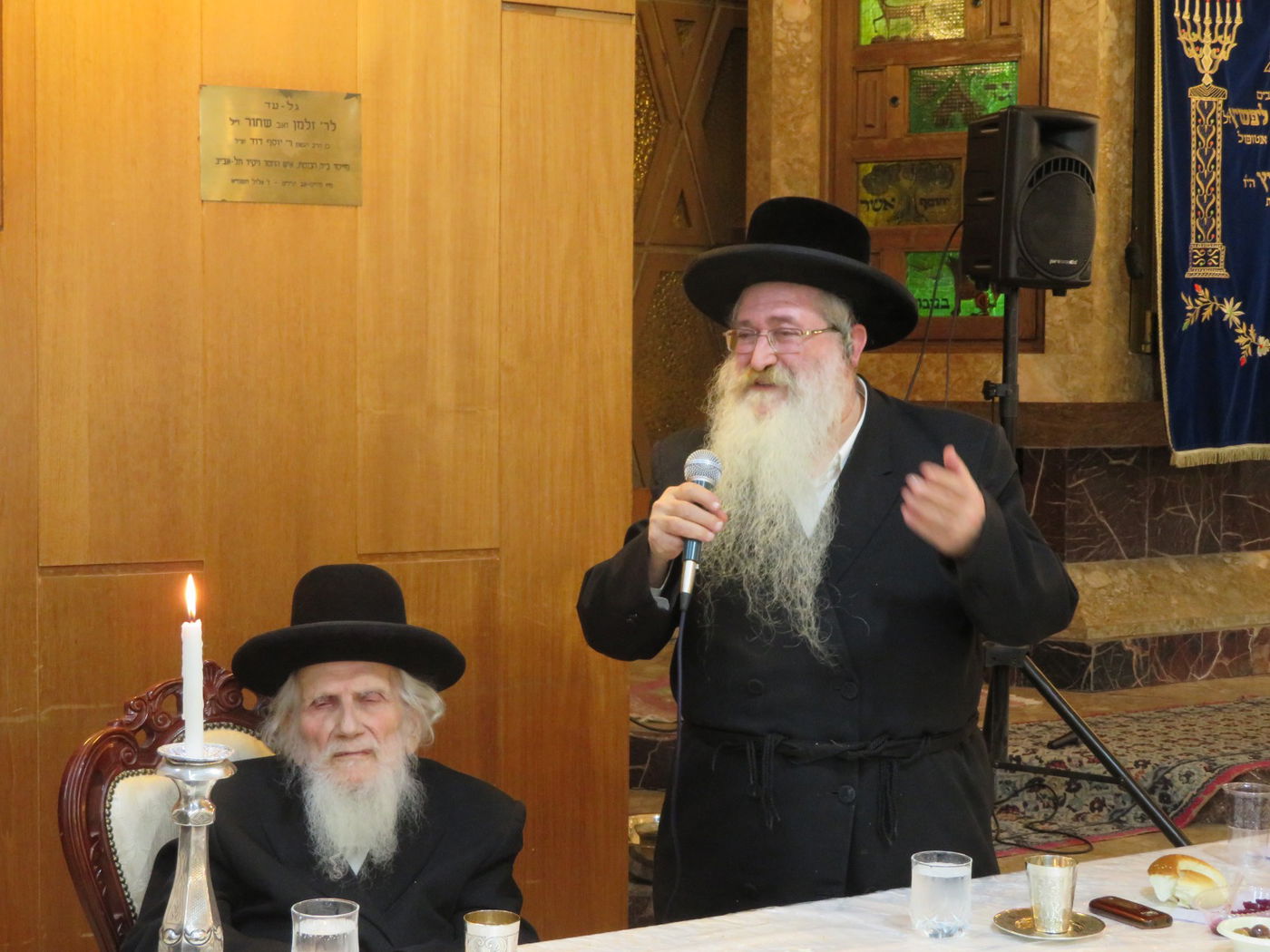 הגה"צ רבי מרדכי אויערבאך בטיש הילולא להרה"ק מרוז'ין