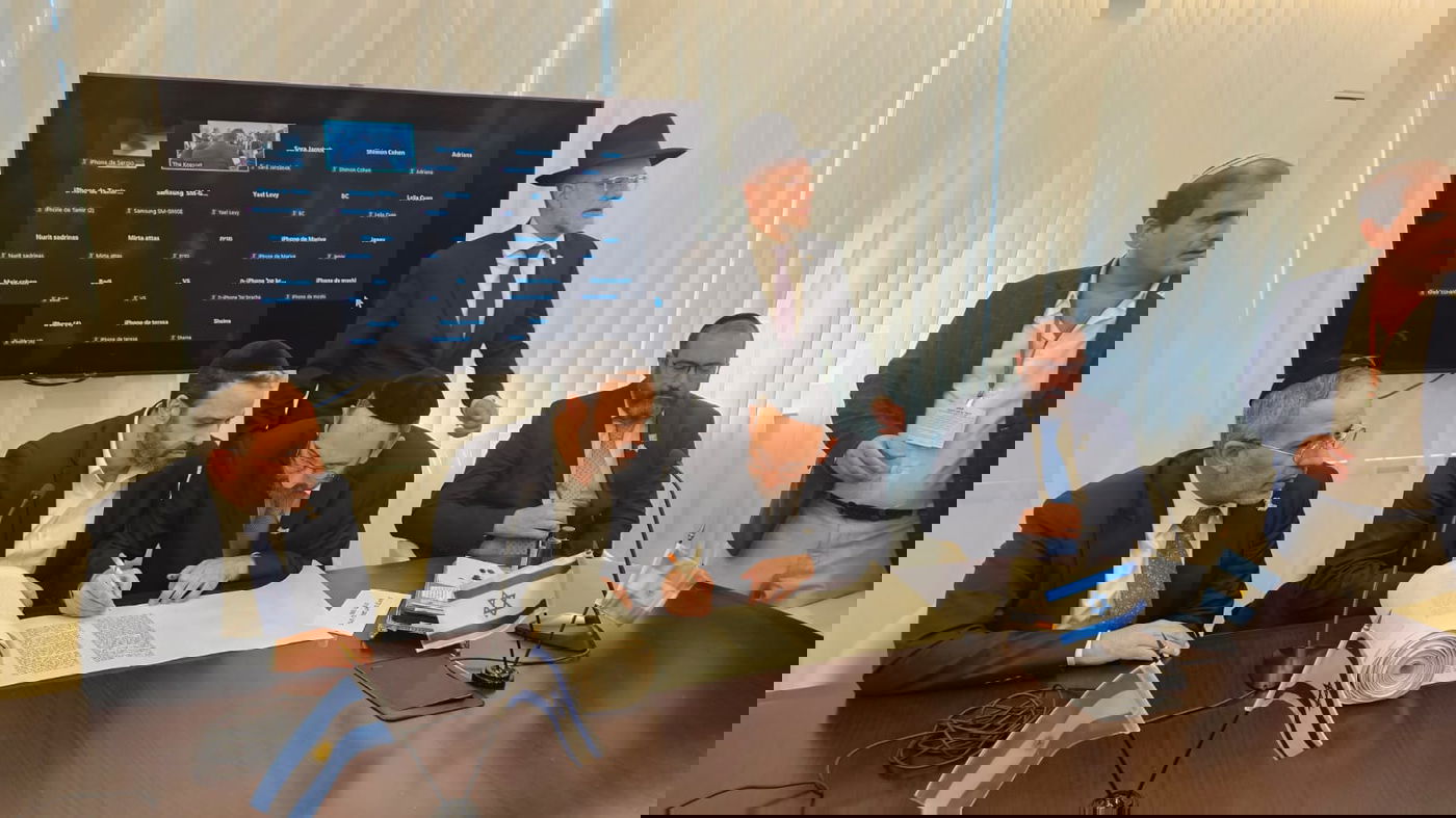 כתיבת אותיות היום בכנסת