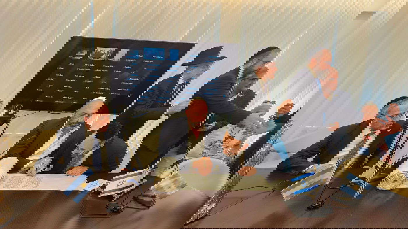 כתיבת אותיות היום בכנסת