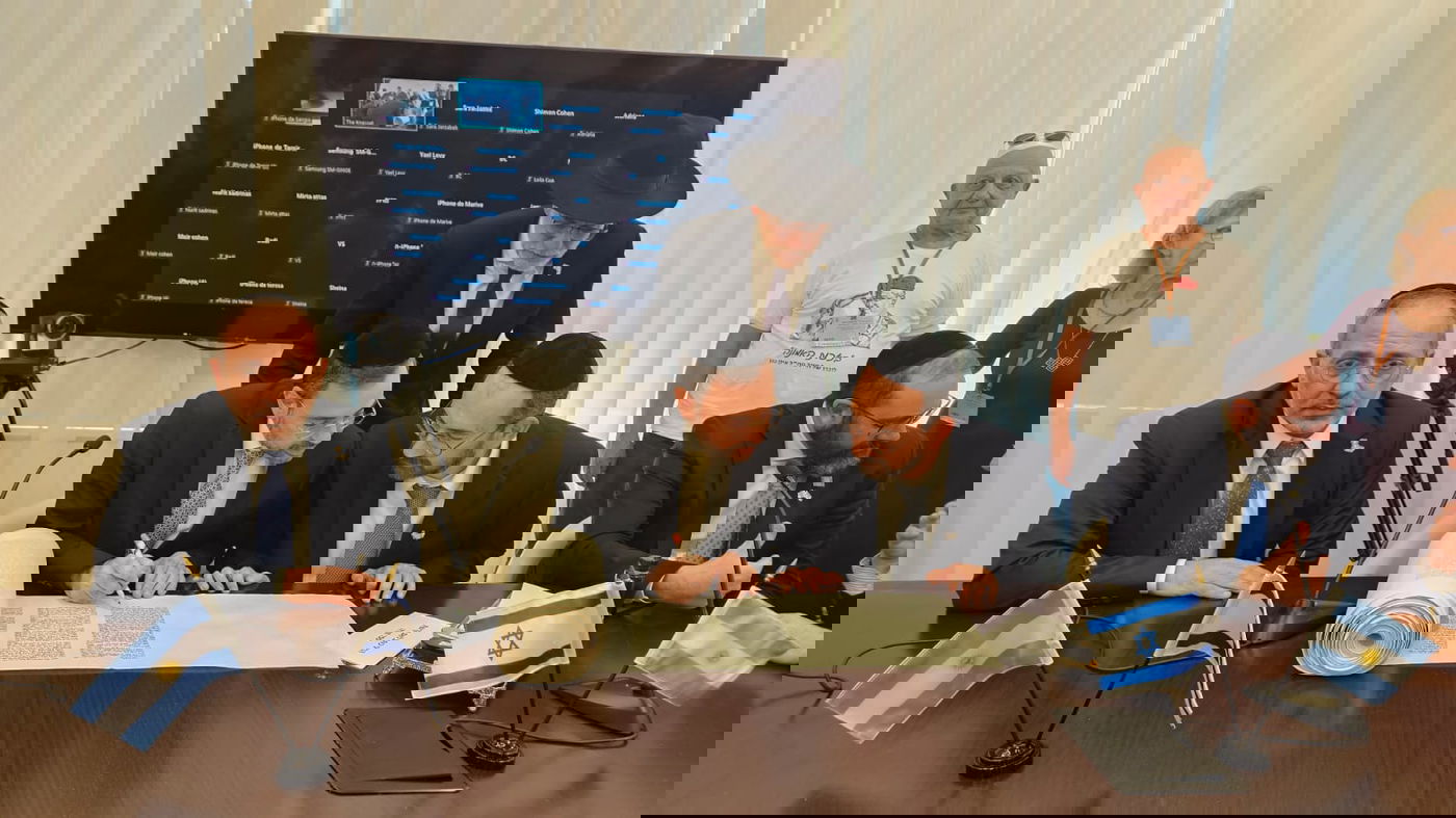 כתיבת אותיות היום בכנסת