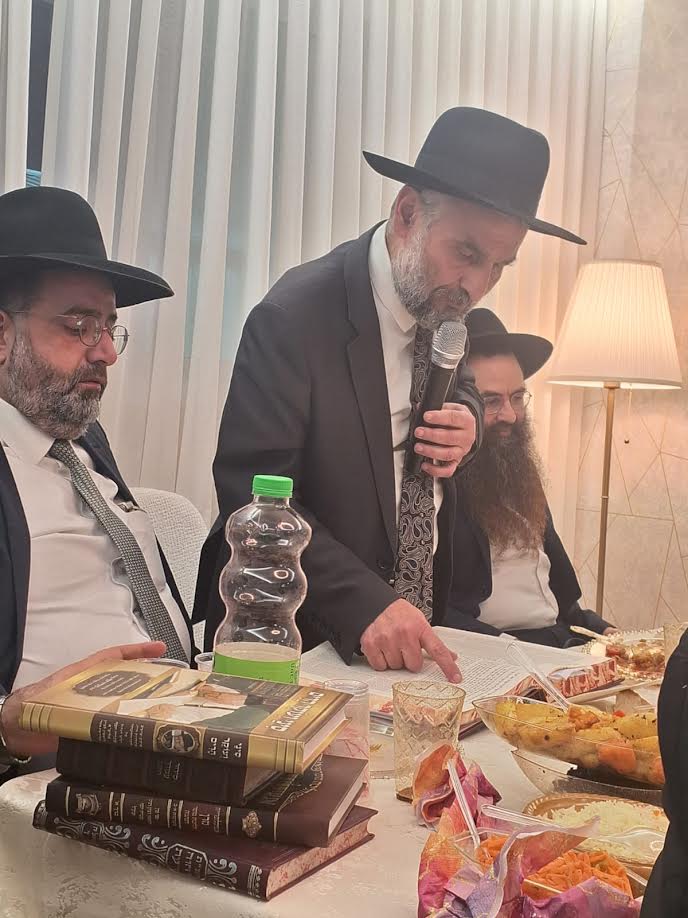 סעודת הילולא להגר"ע יוסף אצל הח"כ משה אבוטבול