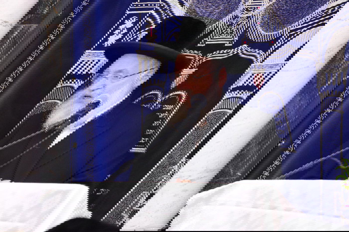 הגאון רבי אשר וייס בשיחה בביהמ"ד פרשבורג בבני ברק