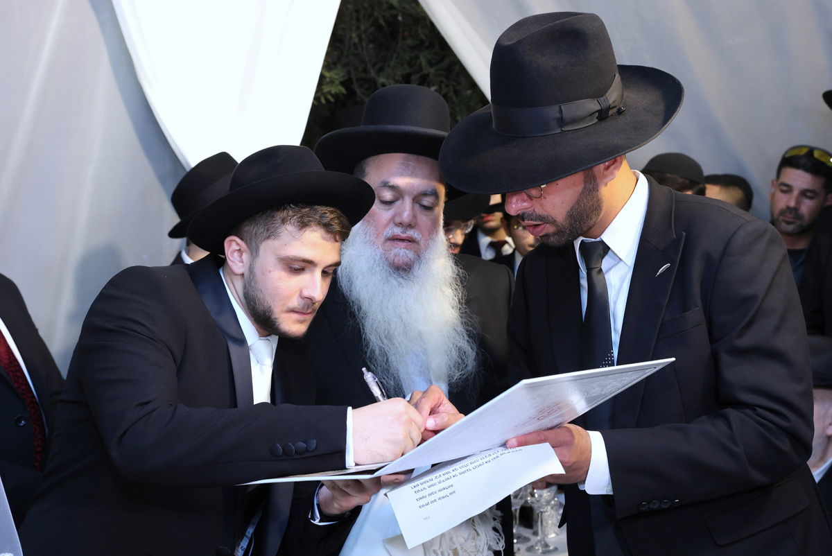 שמחת נישואי בת הגאון רבי יגאל כהן 