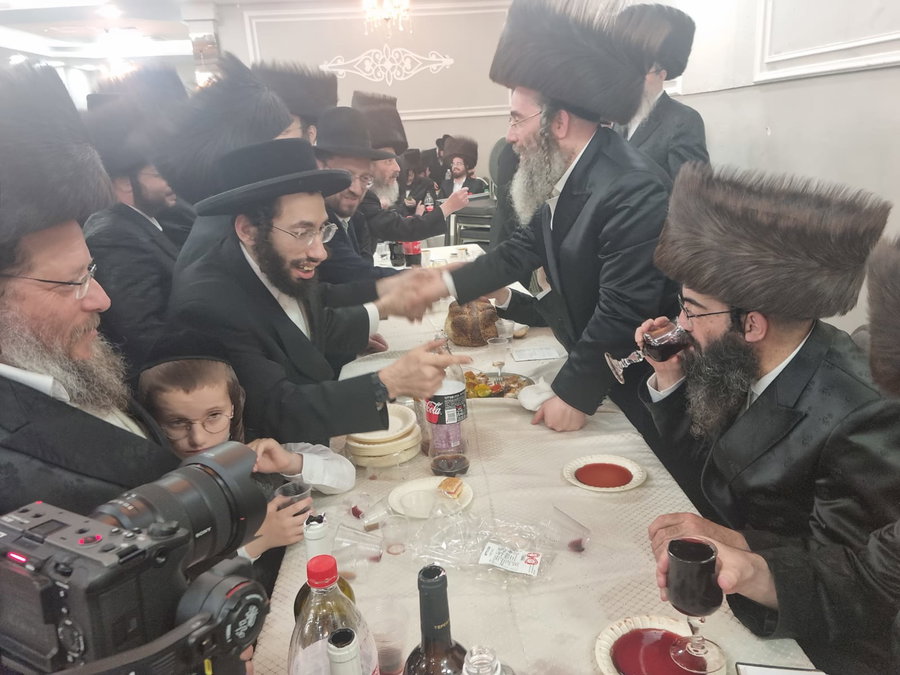 יענקי דסקל אמש בשמחת נישואי בתו