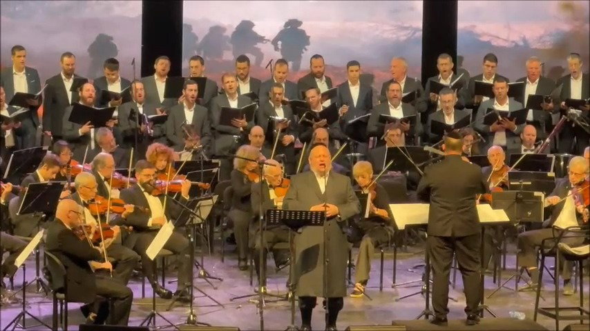 איצ'ה מאיר הלפגוט אמש בהיכל התרבות בפתח תקווה