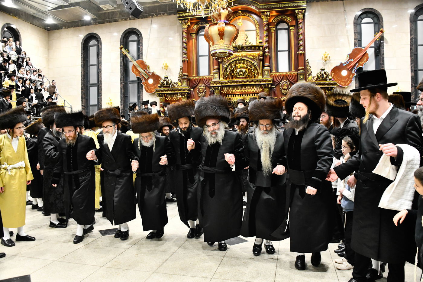 שמחת בית דארג - תולדות אברהם יצחק - ספינקא מאנסי