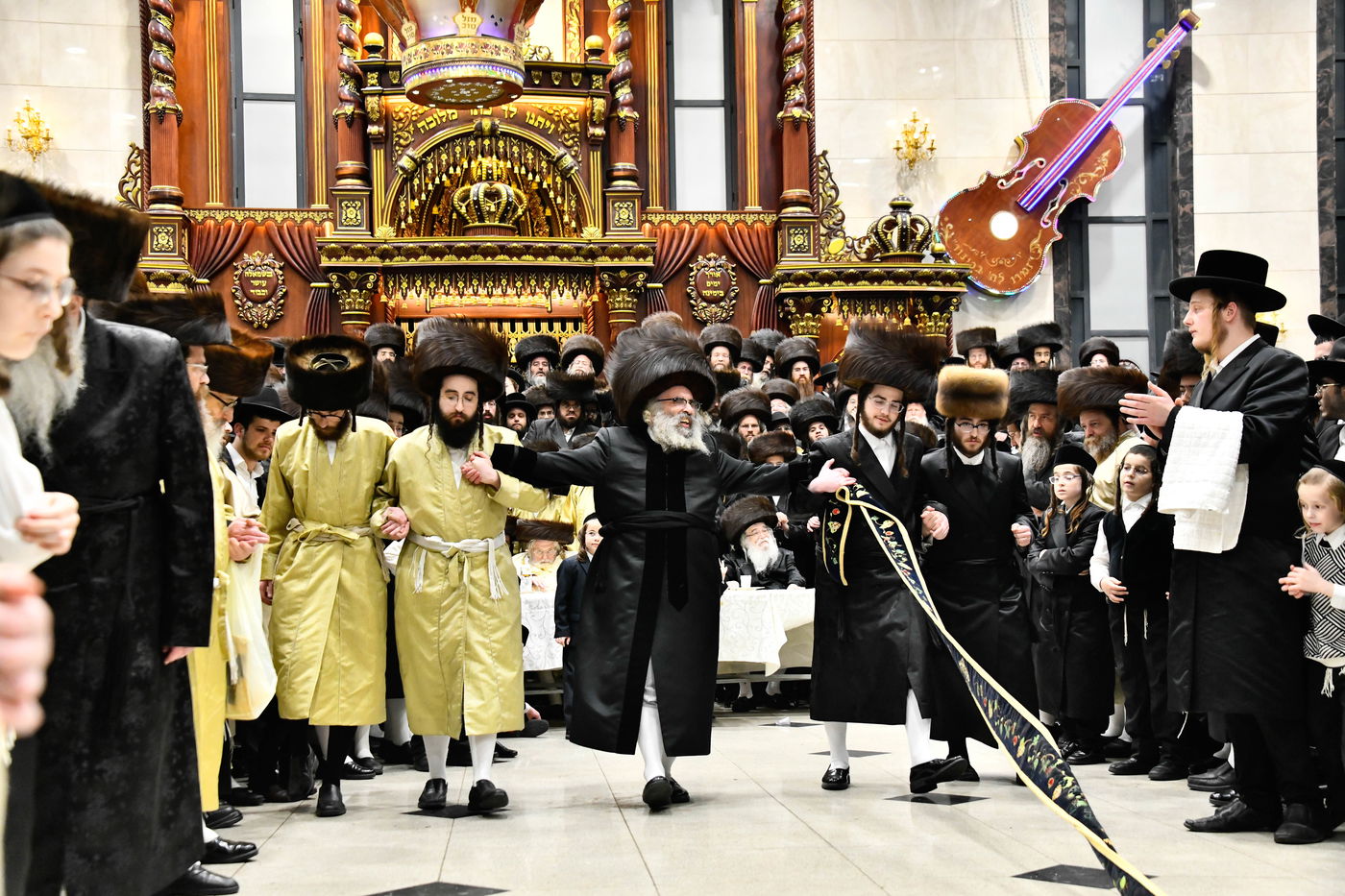 שמחת בית דארג - תולדות אברהם יצחק - ספינקא מאנסי