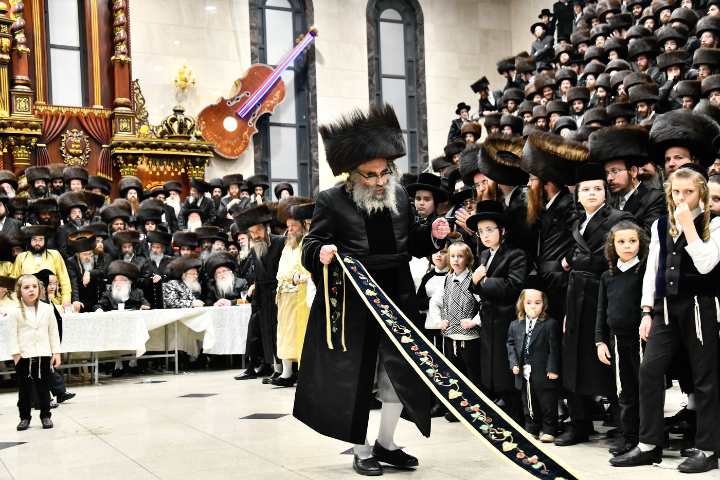 שמחת בית דארג - תולדות אברהם יצחק - ספינקא מאנסי