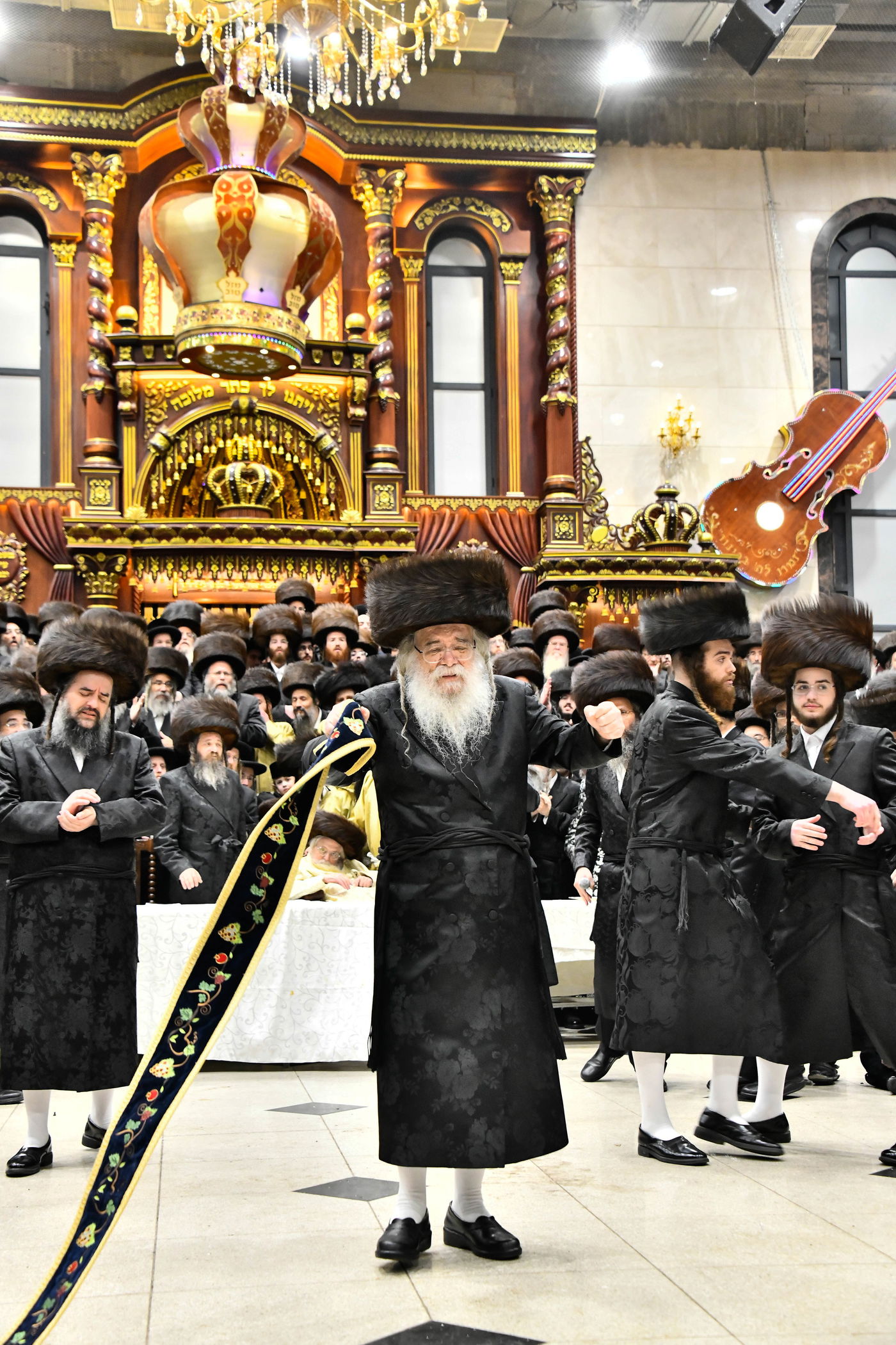 שמחת בית דארג - תולדות אברהם יצחק - ספינקא מאנסי