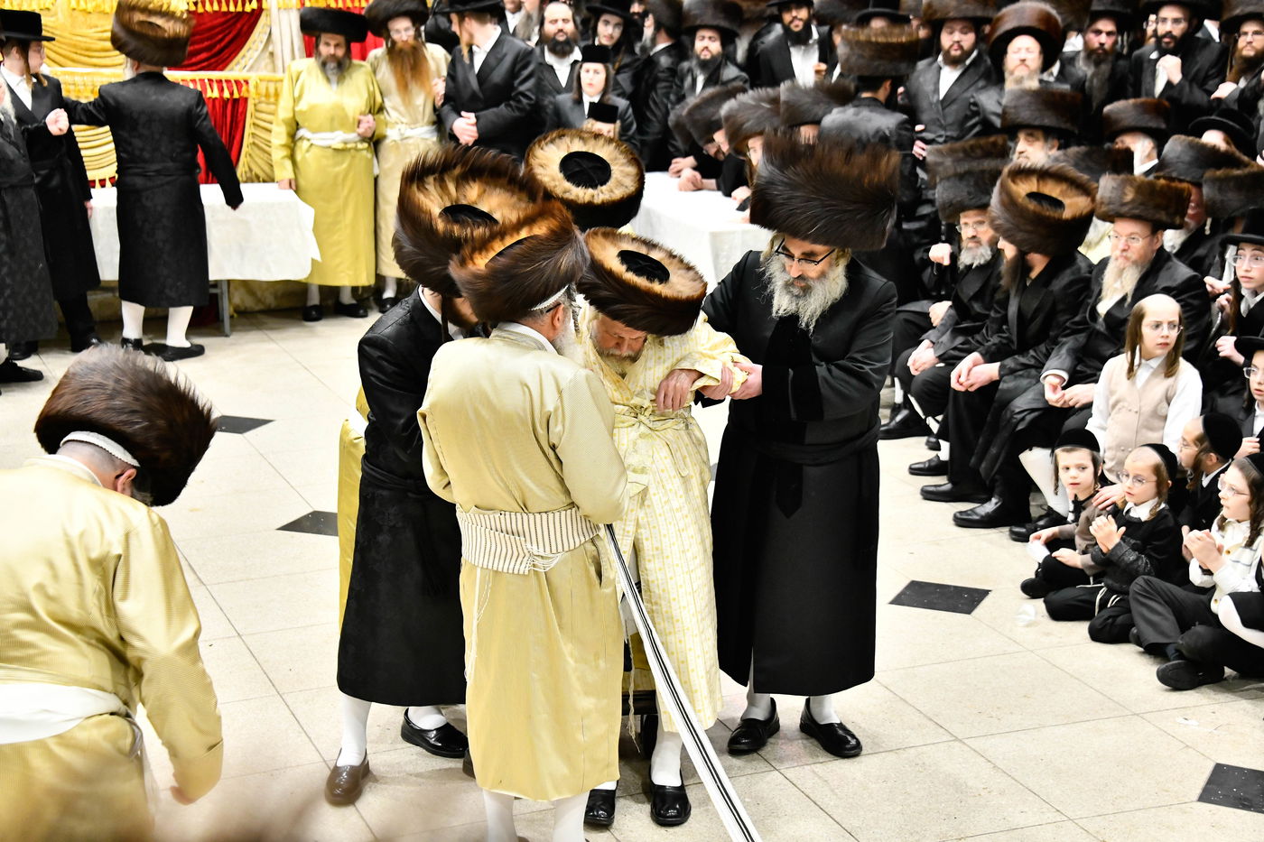 שמחת בית דארג - תולדות אברהם יצחק - ספינקא מאנסי