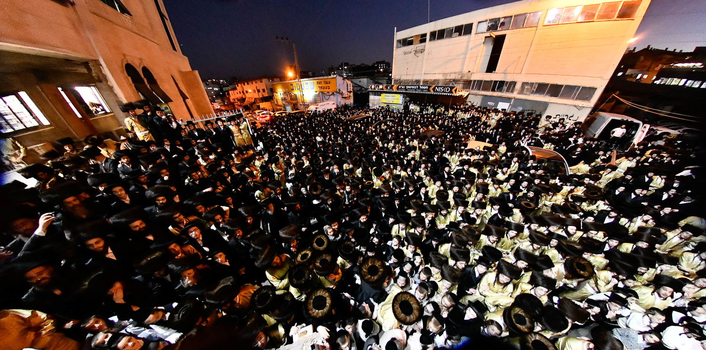 שמחת בית דארג - תולדות אברהם יצחק - ספינקא מאנסי