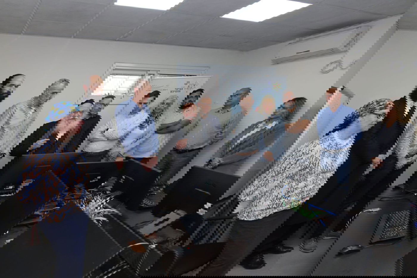 פותחים את ההגרלה